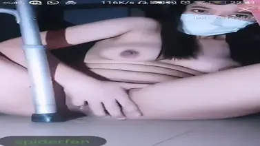 Gadis Cantik Indo Ngentot Liar Panas Debut