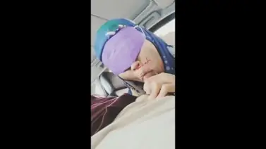 Ukhti Jilbab Biru Sepong Kontol Ganas Di Mobil Panas